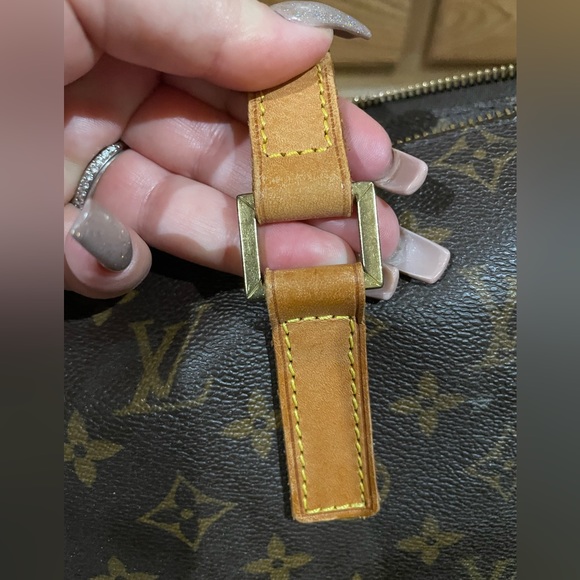 LV Cabas Mezzo - Picture 13 of 15